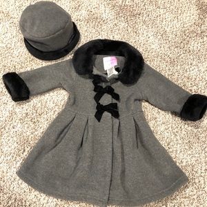 Fleece dress jacket, faux fur trim w/hat